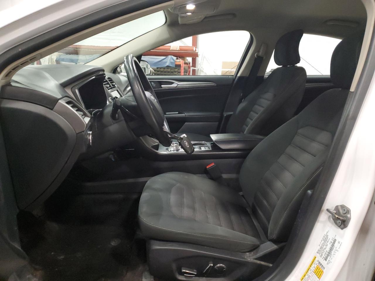 2017 FORD FUSION SE - Фото 7