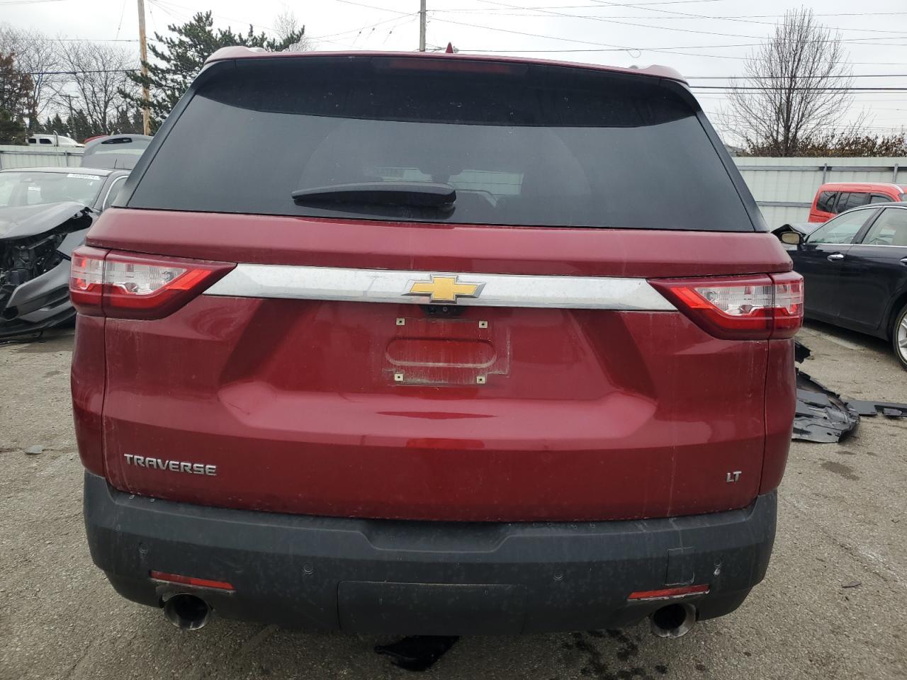 2018 CHEVROLET TRAVERSE L - Фото 6