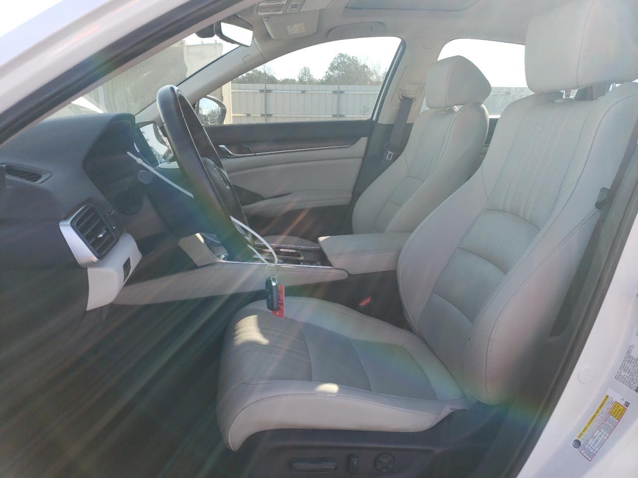 2022 HONDA ACCORD EXL - Фото 7