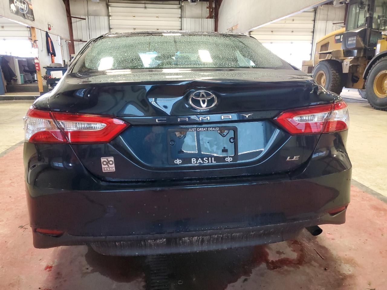 2018 TOYOTA CAMRY L - Image 6