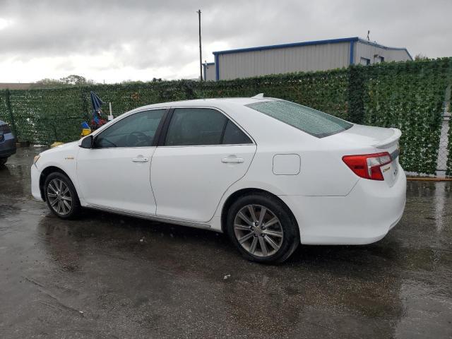 2012 Toyota Camry Hybrid - Image 2