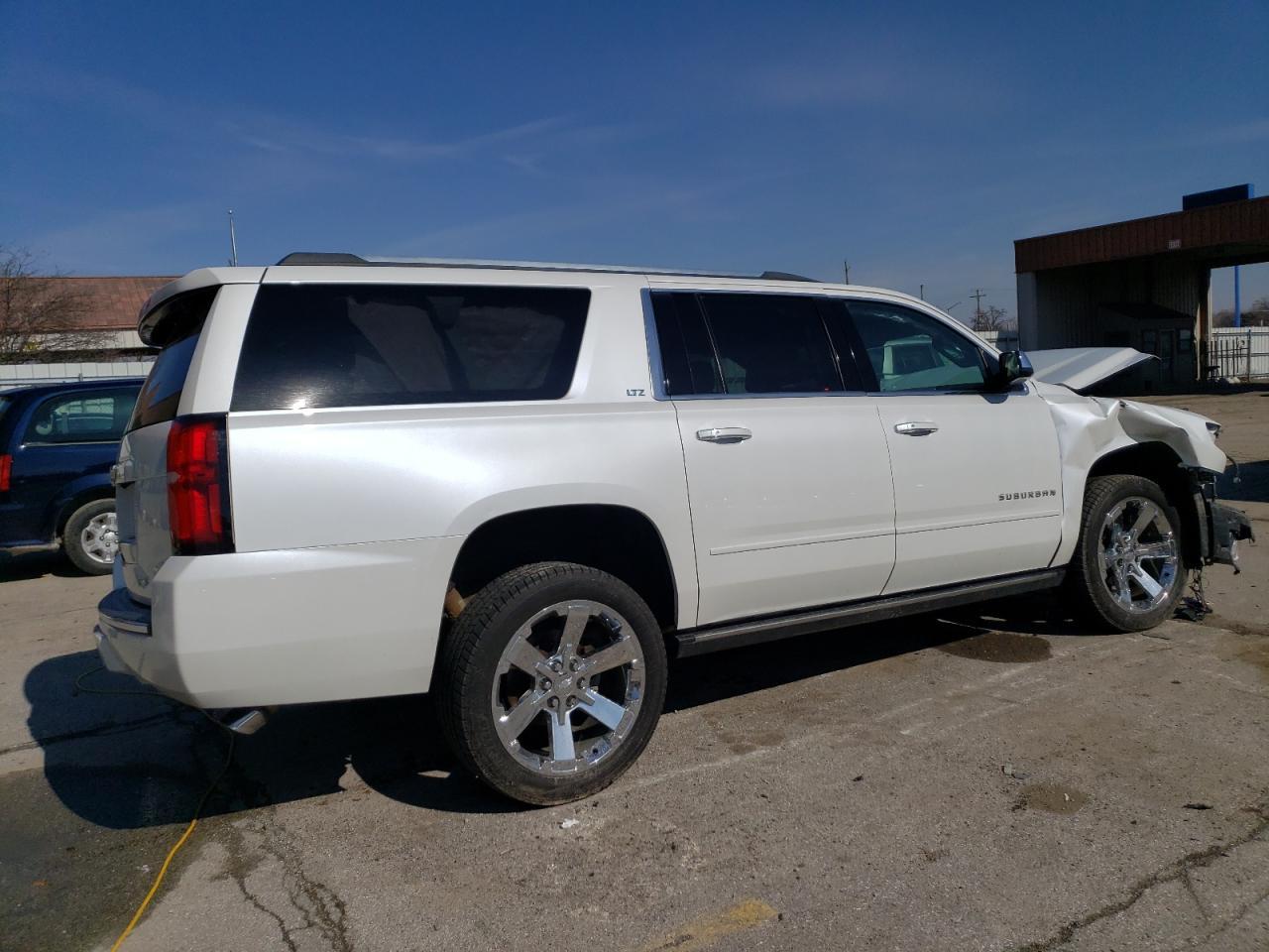 2016 CHEVROLET SUBURBAN K - Image 3
