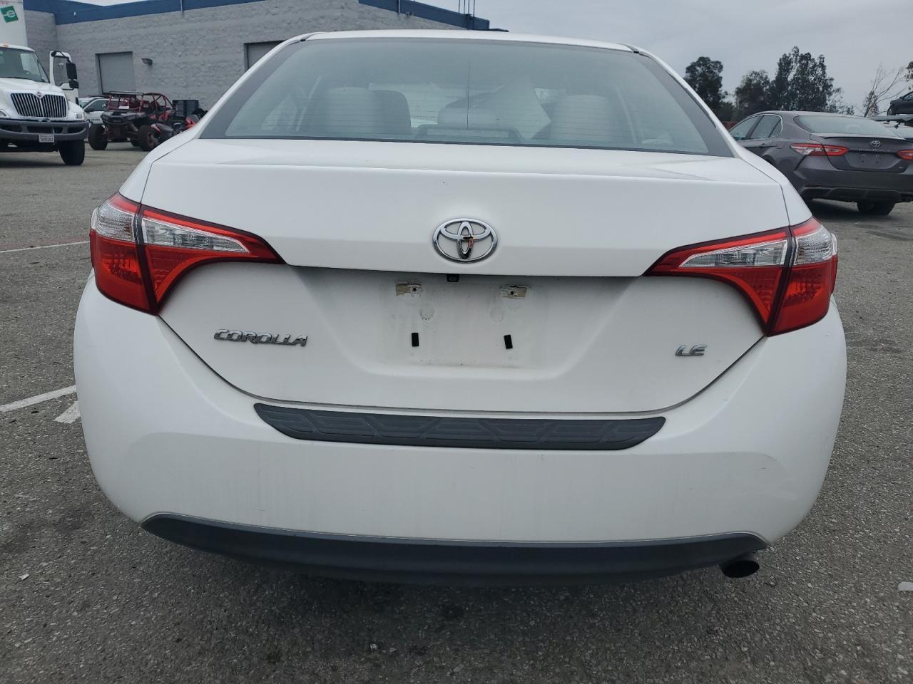 2016 TOYOTA COROLLA L - Фото 6