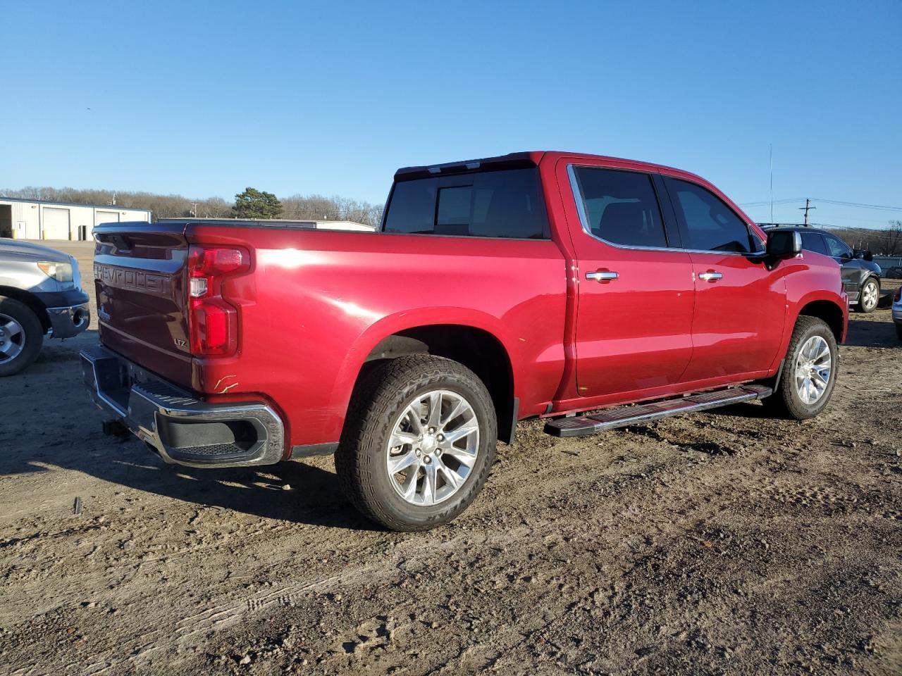 2020 CHEVROLET SILVERADO - Фото 3