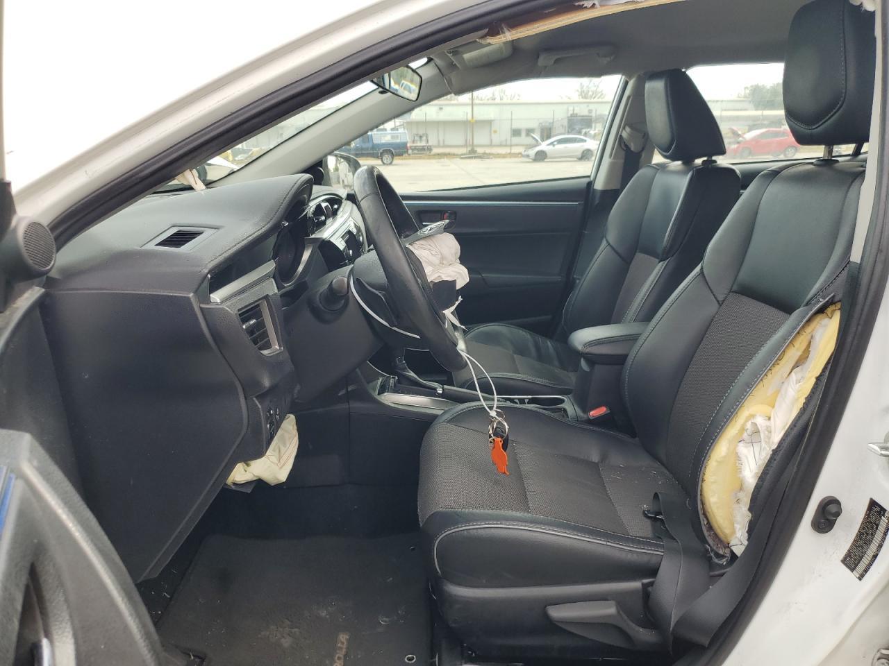 2015 TOYOTA COROLLA L - Image 7