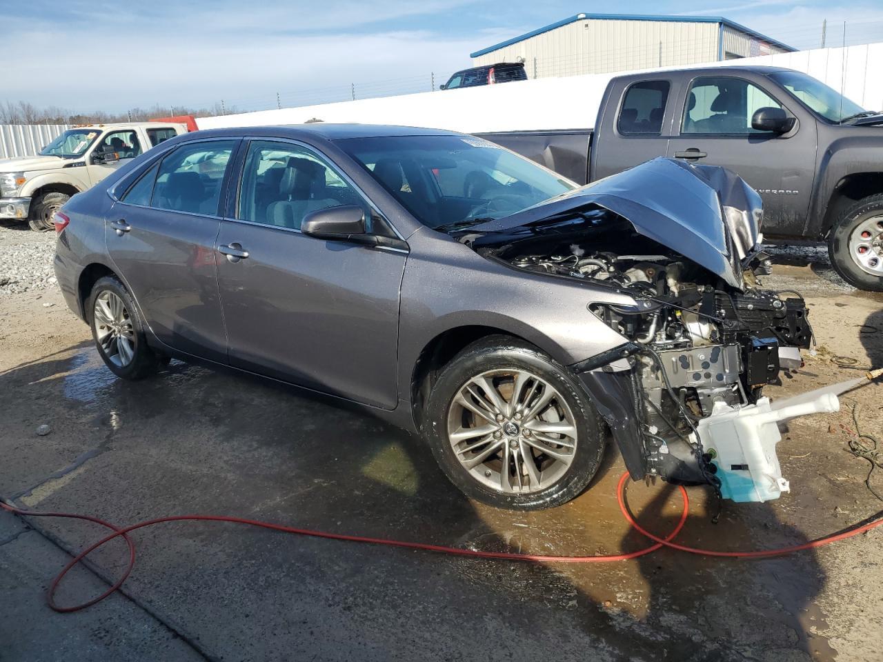 2017 TOYOTA CAMRY LE - Фото 4