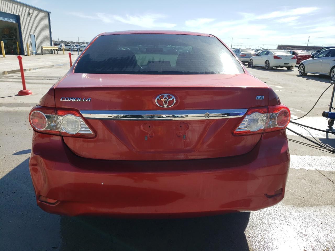 2013 TOYOTA COROLLA BA - Фото 6