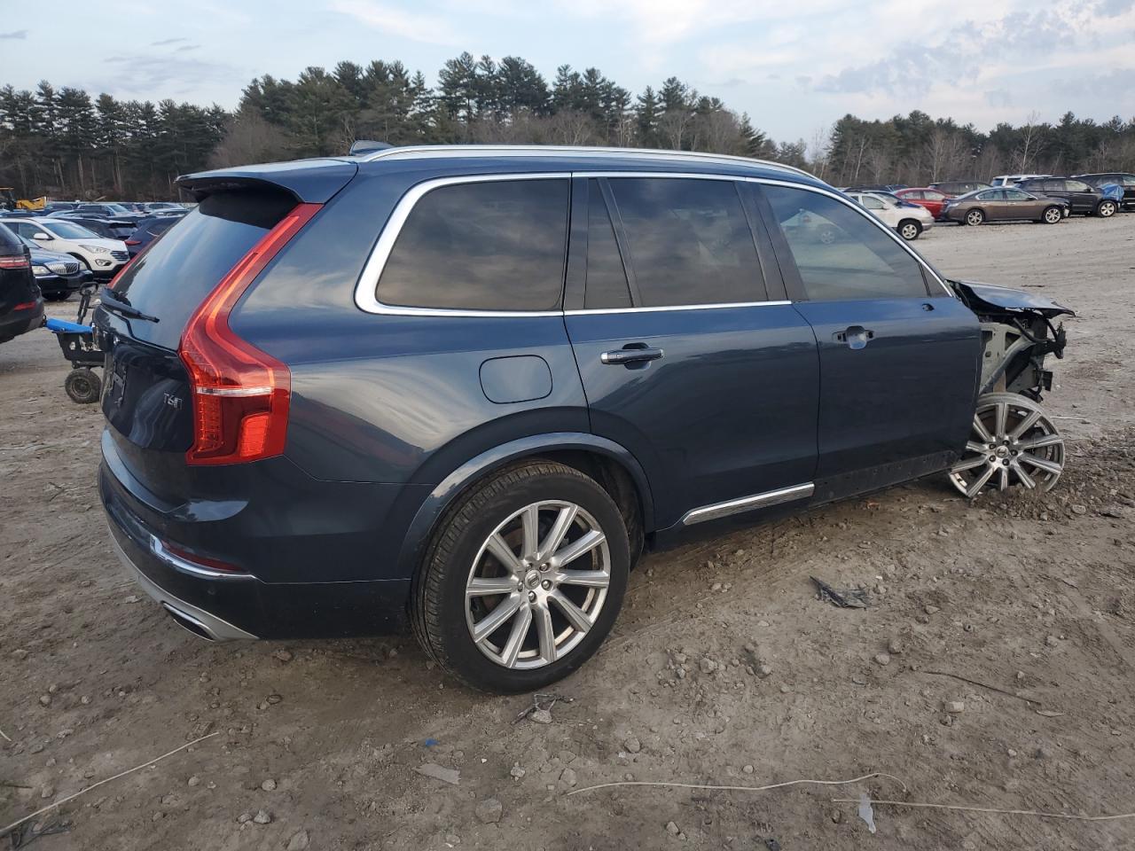 2019 VOLVO XC90 T6 IN - Image 3