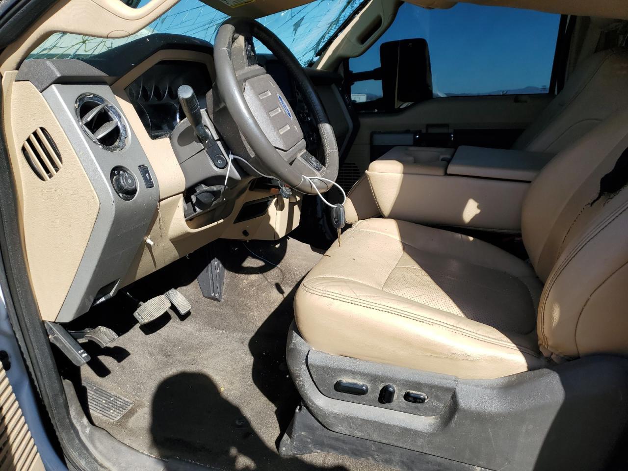 2015 FORD F250 SUPER - Фото 7