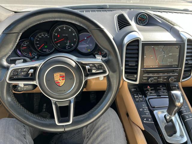 2016 Porsche Cayenne - Фото 7