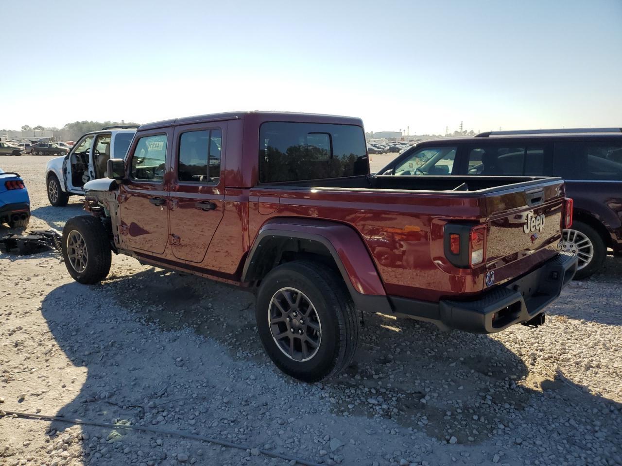 2021 JEEP GLADIATOR - Image 2
