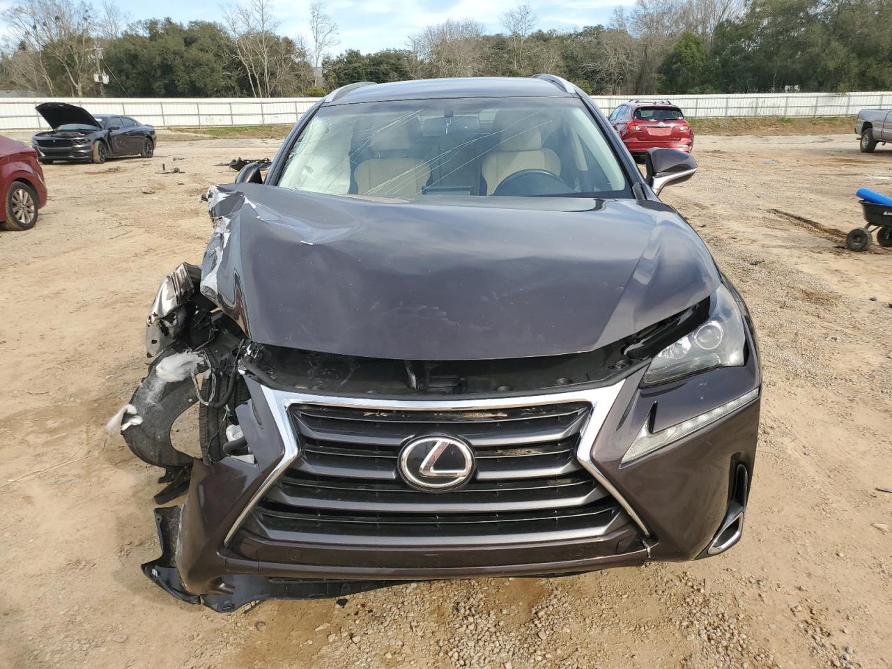 2015 LEXUS NX 200T - Фото 5