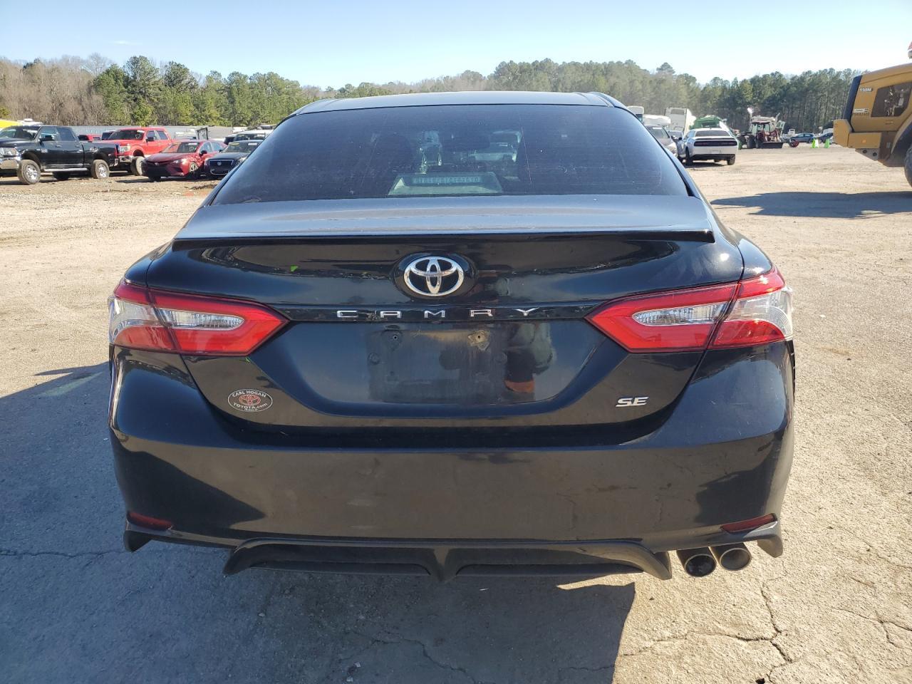 2018 TOYOTA CAMRY L - Image 6