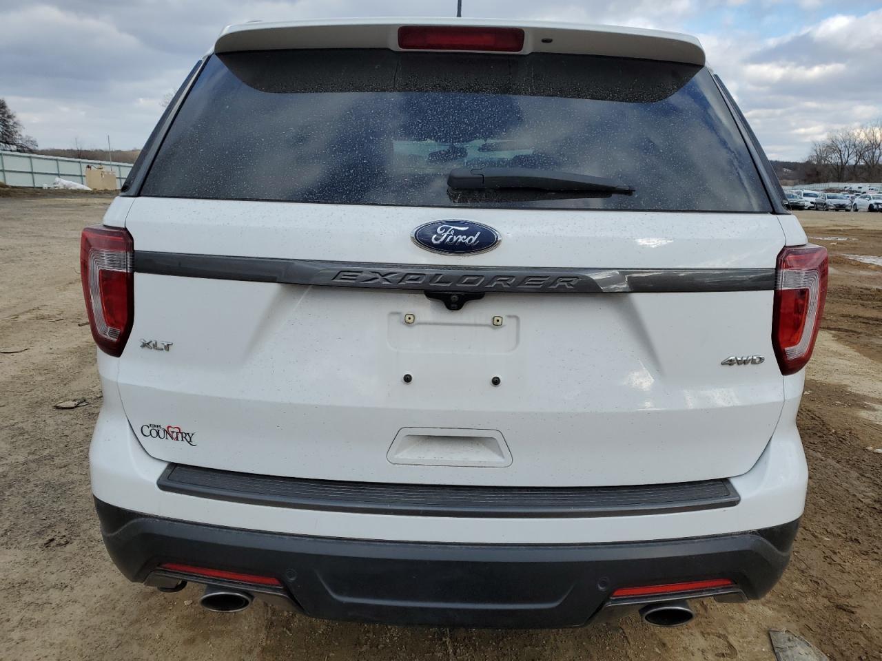 2018 FORD EXPLORER X - Фото 6