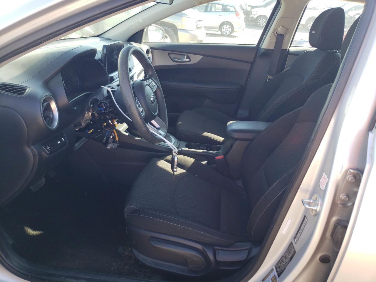 2021 KIA FORTE FE - Image 7