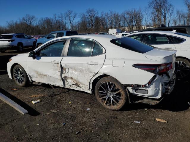 2021 Toyota Camry Se - Фото 2