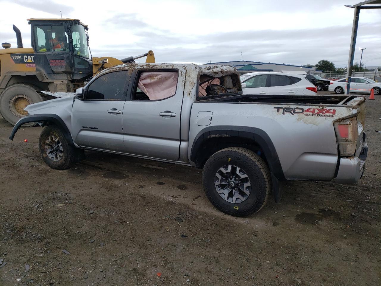 2023 TOYOTA TACOMA DOU - Фото 2