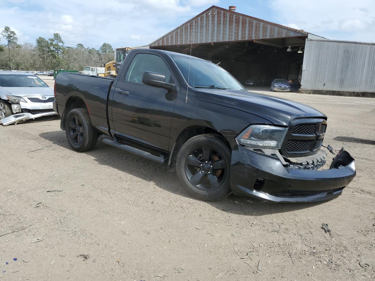 2015 RAM 1500 ST - Image 4