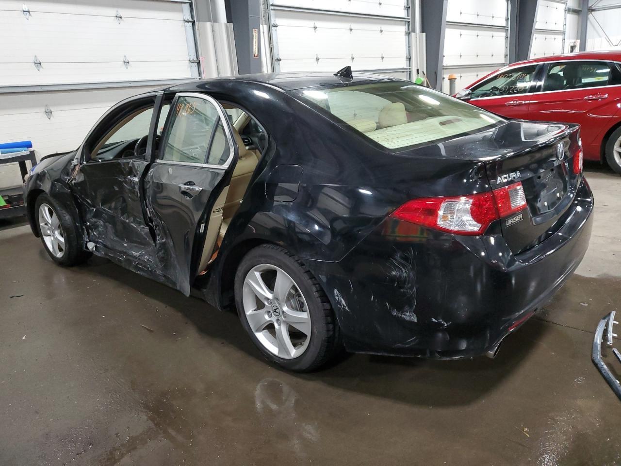 2010 ACURA TSX - Image 2