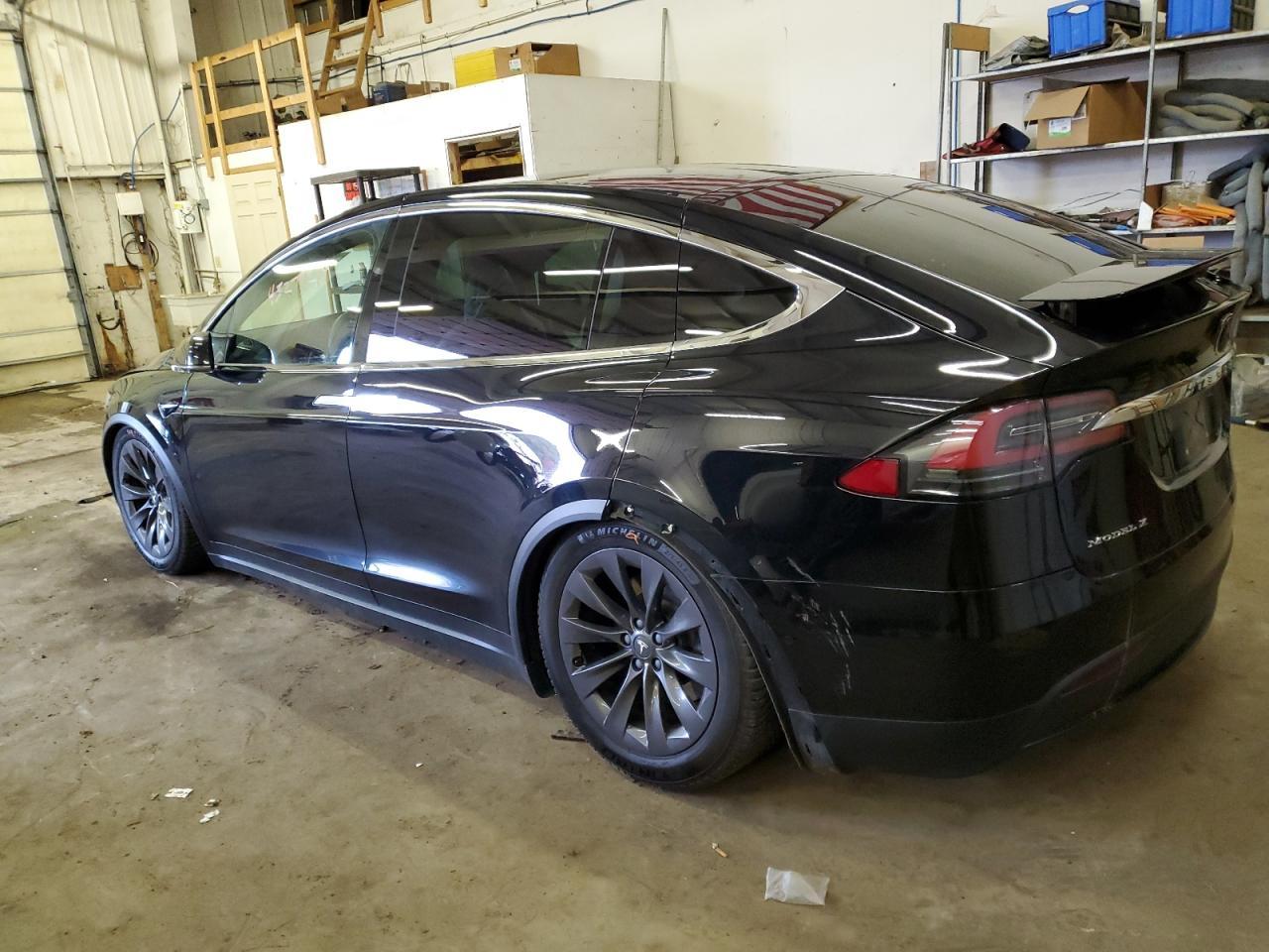 2018 TESLA MODEL X - Фото 2