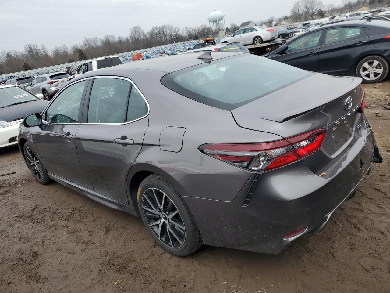 2021 TOYOTA CAMRY SE - Image 2
