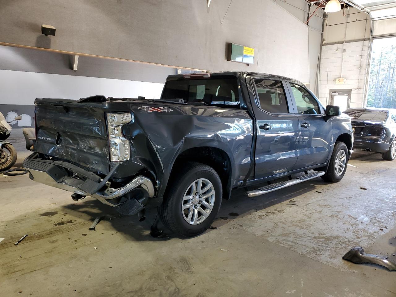 2020 CHEVROLET SILVERADO - Фото 3