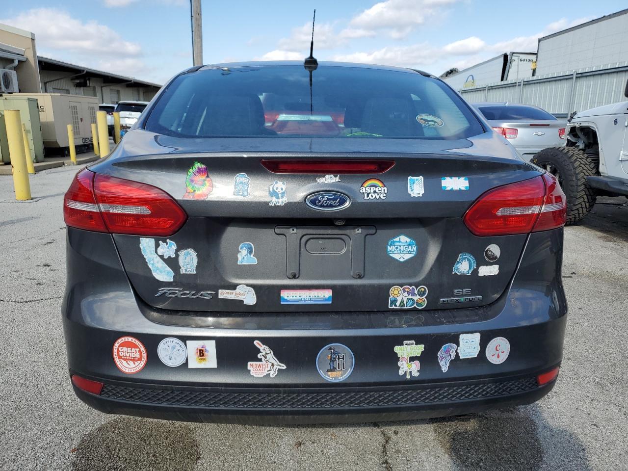 2016 FORD FOCUS SE - Image 6