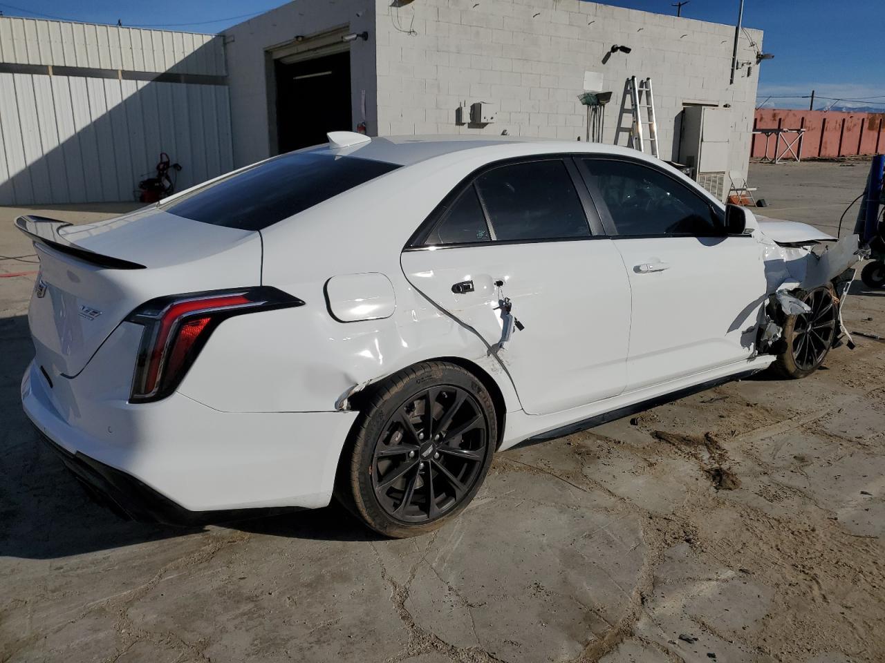 2023 CADILLAC CT4-V BLAC - Image 3