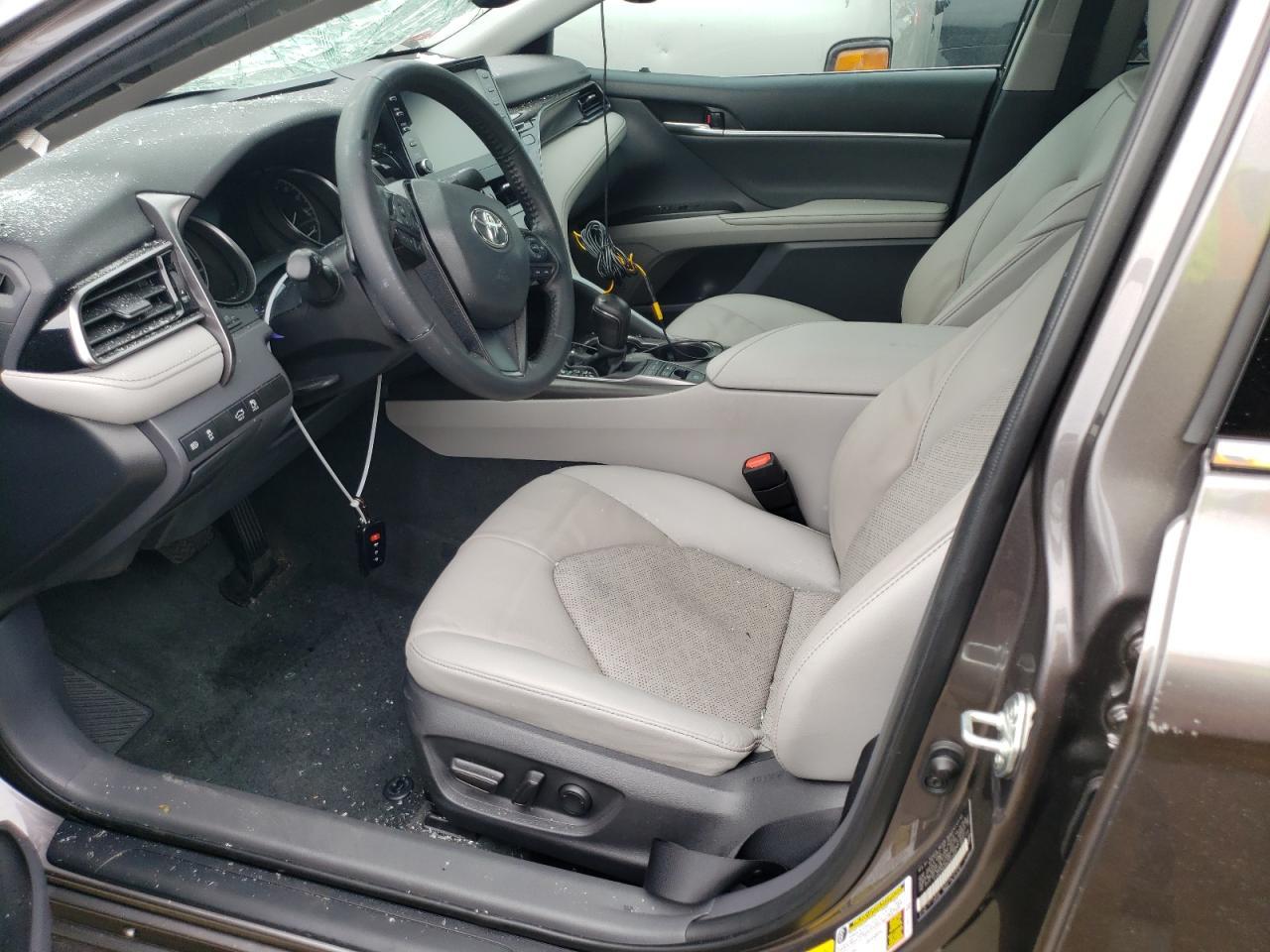 2022 TOYOTA CAMRY XSE - Image 7