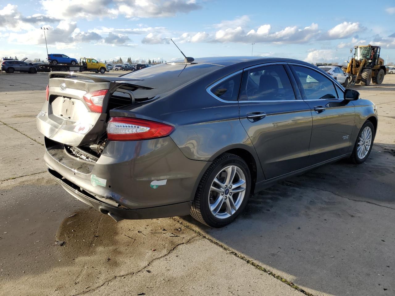 2015 FORD FUSION TIT - Фото 3