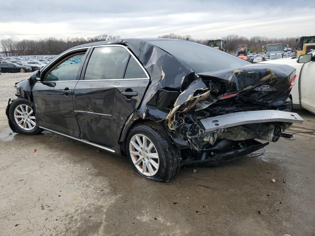 2012 TOYOTA CAMRY BASE - Фото 2