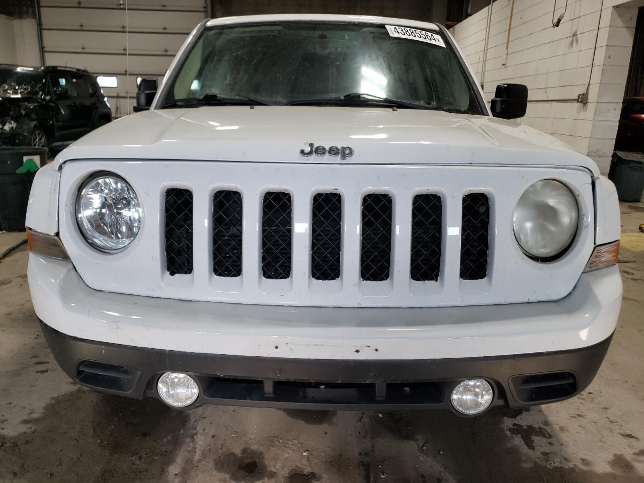 2016 JEEP PATRIOT SP - Image 5