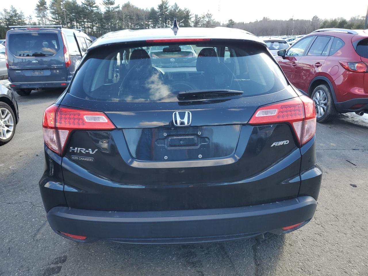 2018 HONDA HR-V LX - Фото 6
