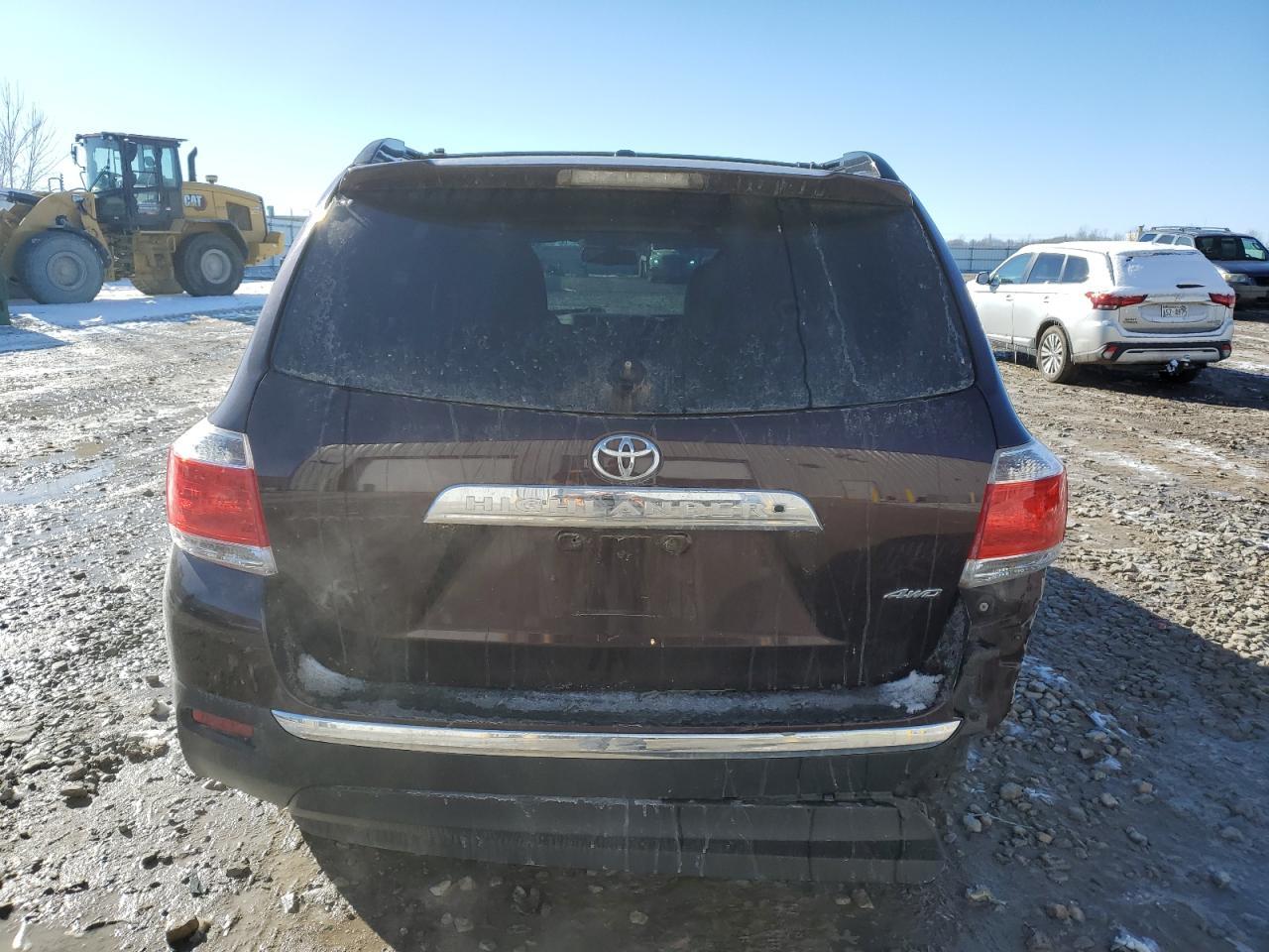 2011 TOYOTA HIGHLANDER - Фото 6