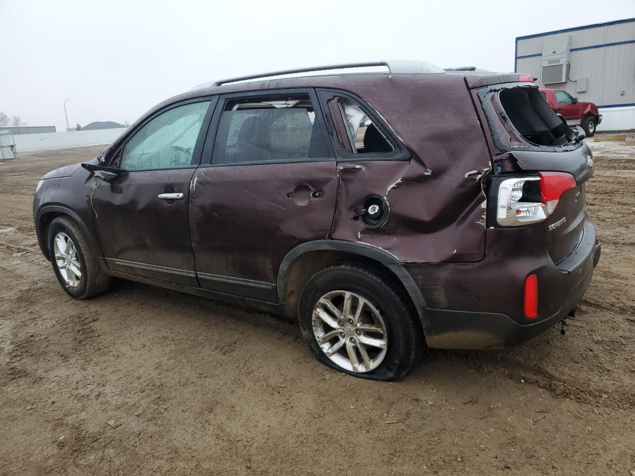 2014 KIA SORENTO LX - Image 2