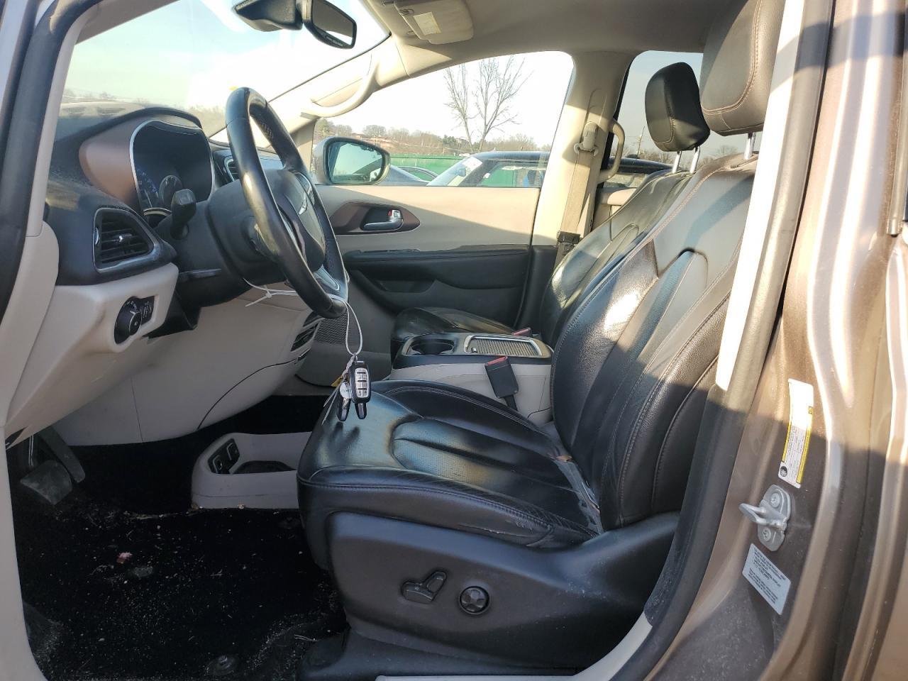 2017 CHRYSLER PACIFICA - Image 7