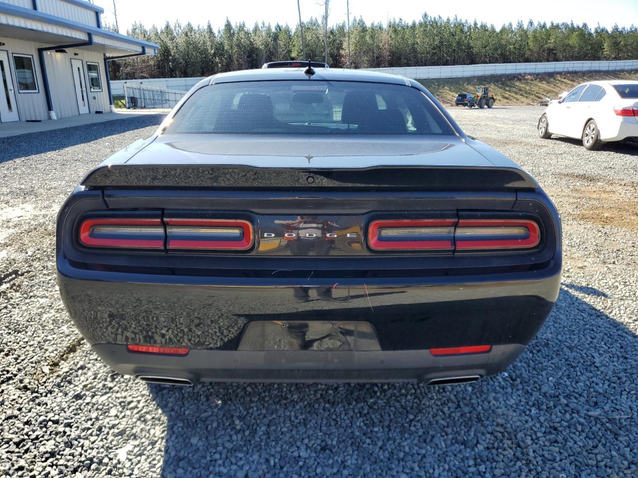 2015 DODGE CHALLENGER - Image 6