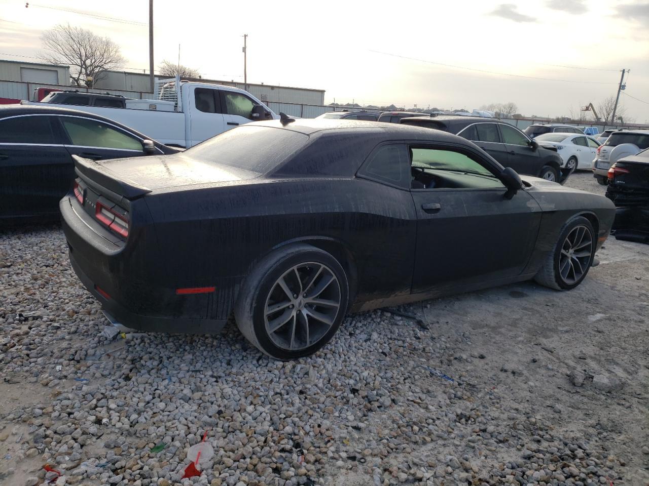 2017 DODGE CHALLENGER - Image 3