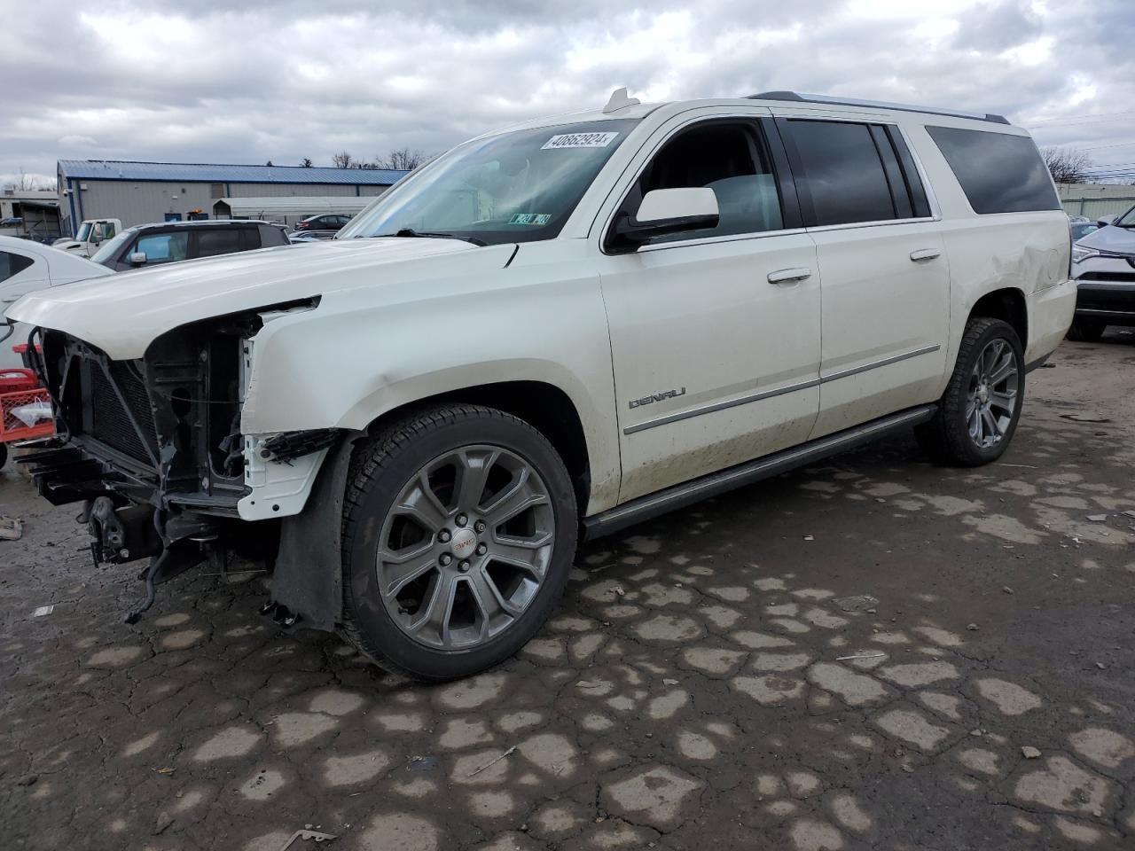 2015 GMC YUKON XL D car image