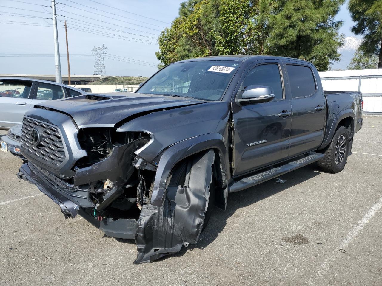 2020 TOYOTA TACOMA DOU