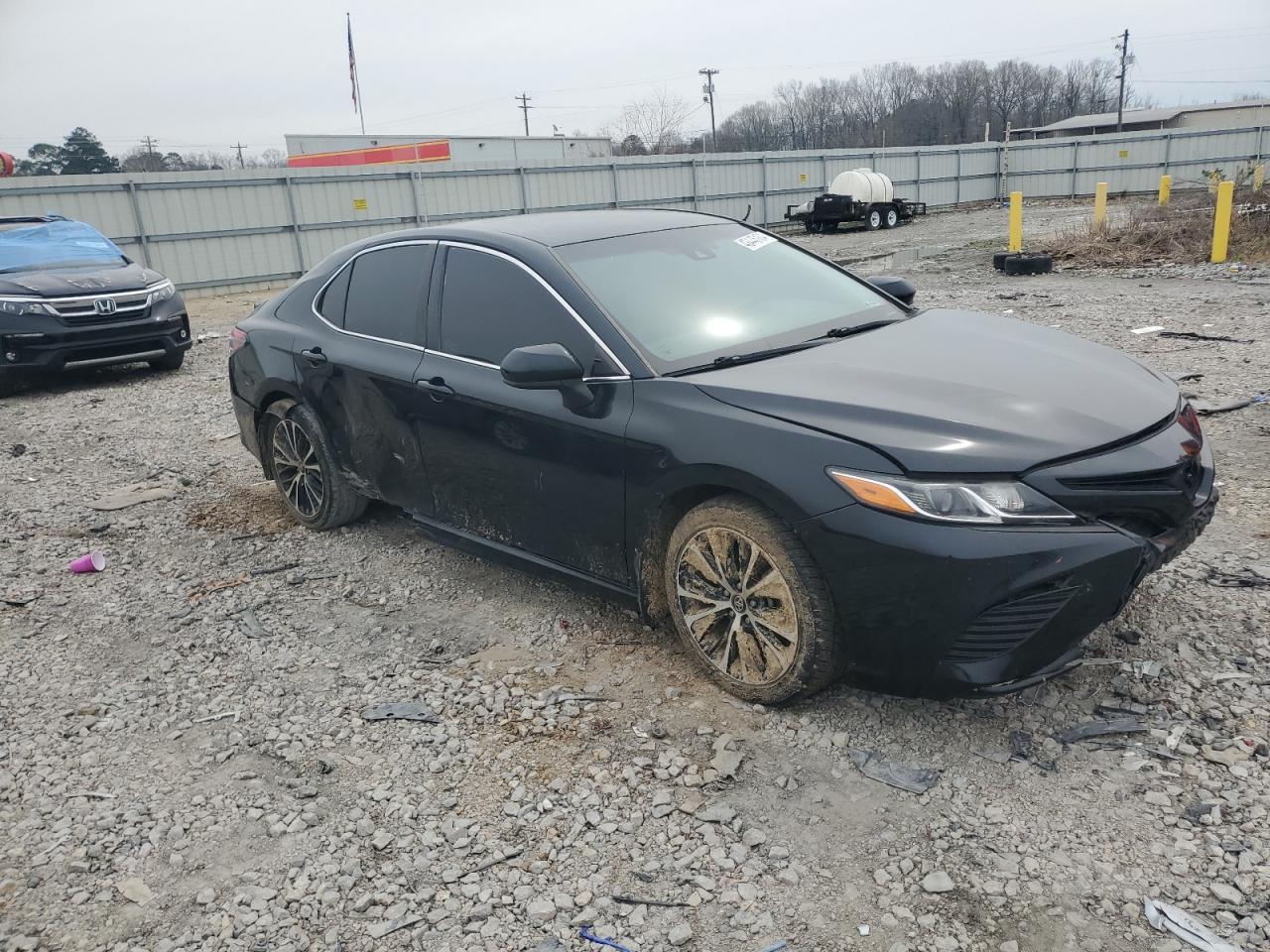 2018 TOYOTA CAMRY L - Фото 4