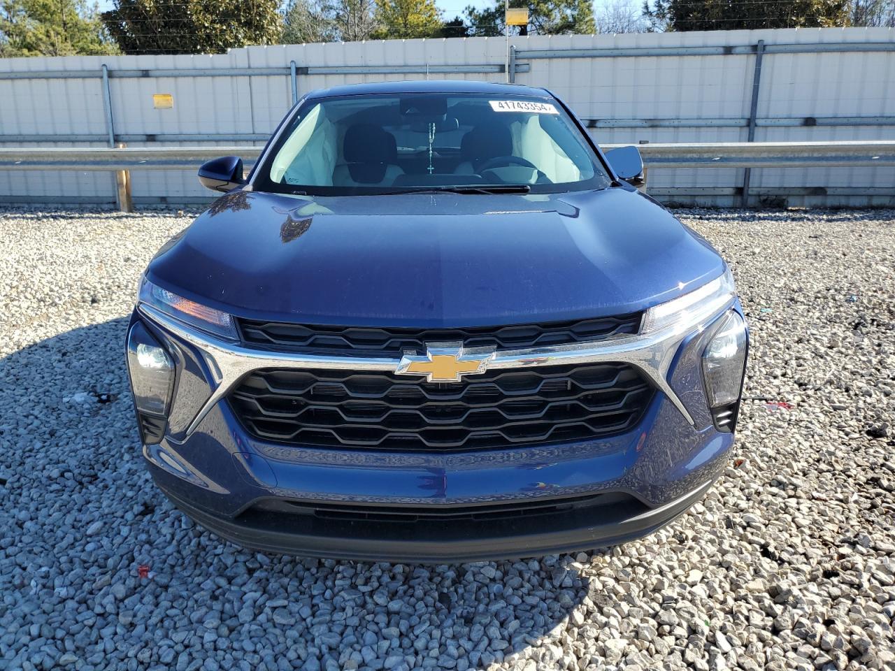 2024 CHEVROLET TRAX LS - Фото 5