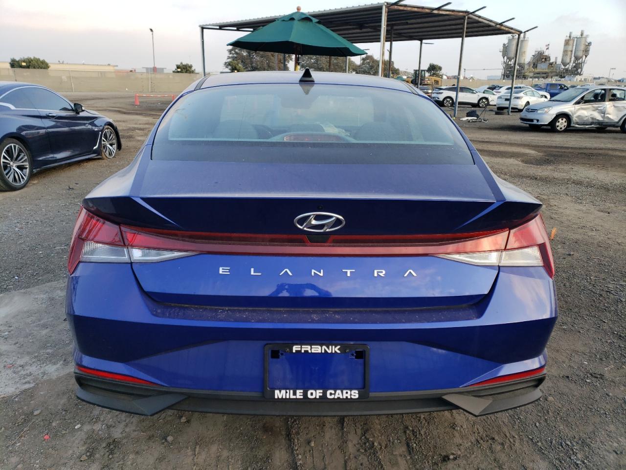 2023 HYUNDAI ELANTRA SE - Фото 6