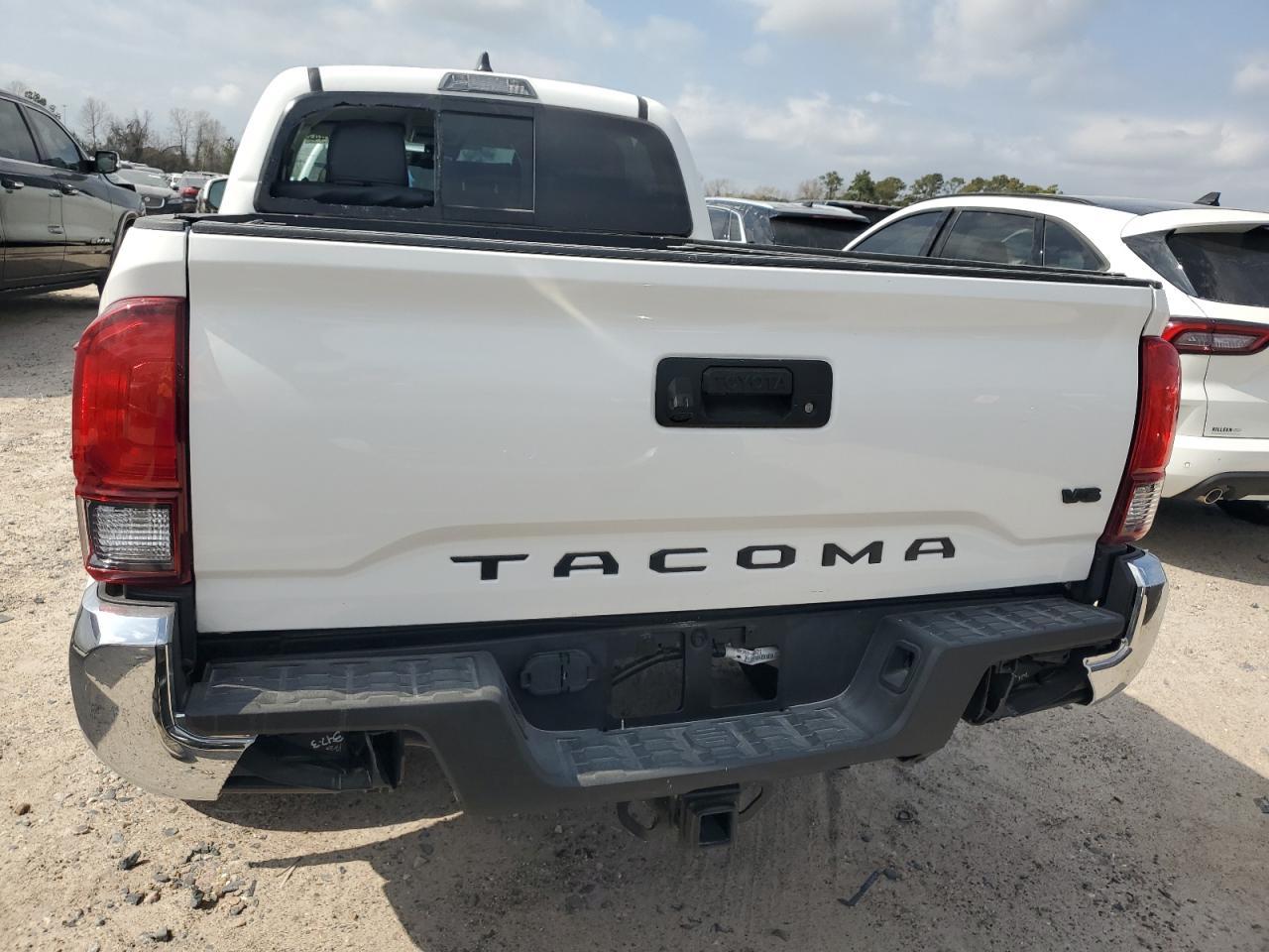 2023 TOYOTA TACOMA DOU - Фото 6