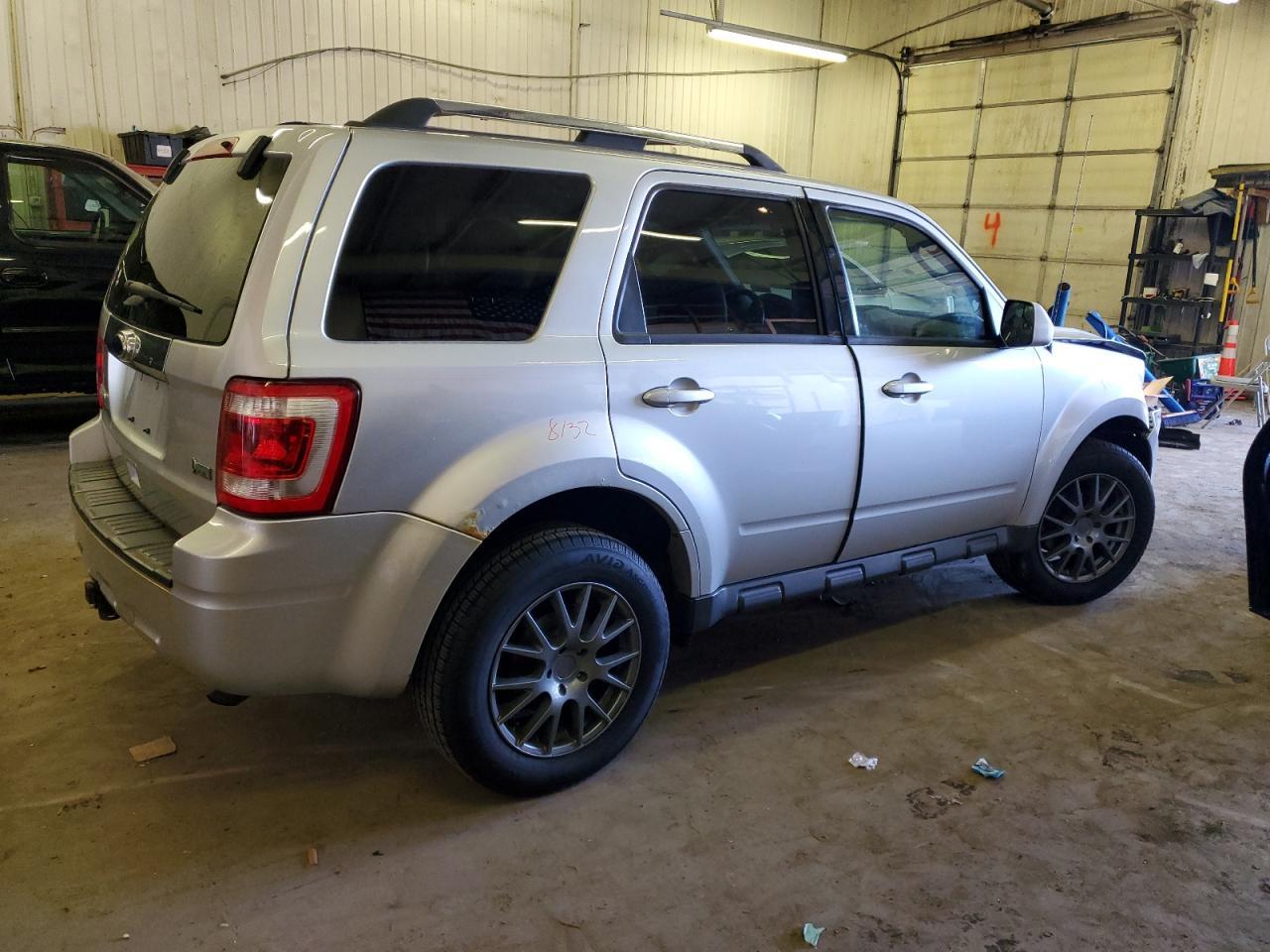 2012 FORD ESCAPE LIM - Image 3