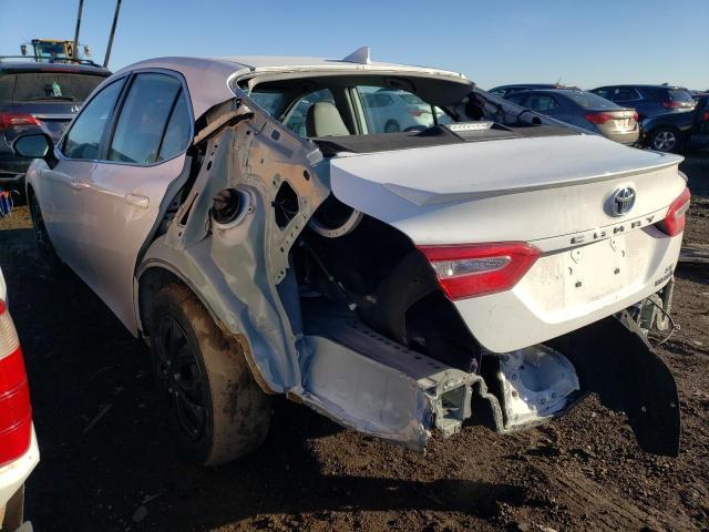 2020 Toyota Camry Se - Фото 2