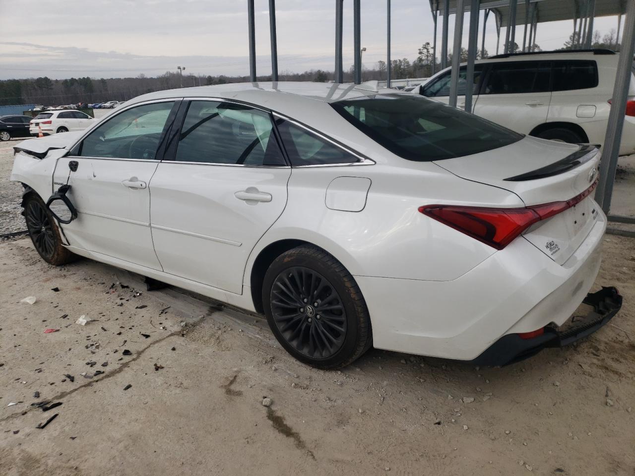 2019 TOYOTA AVALON XLE - Фото 2