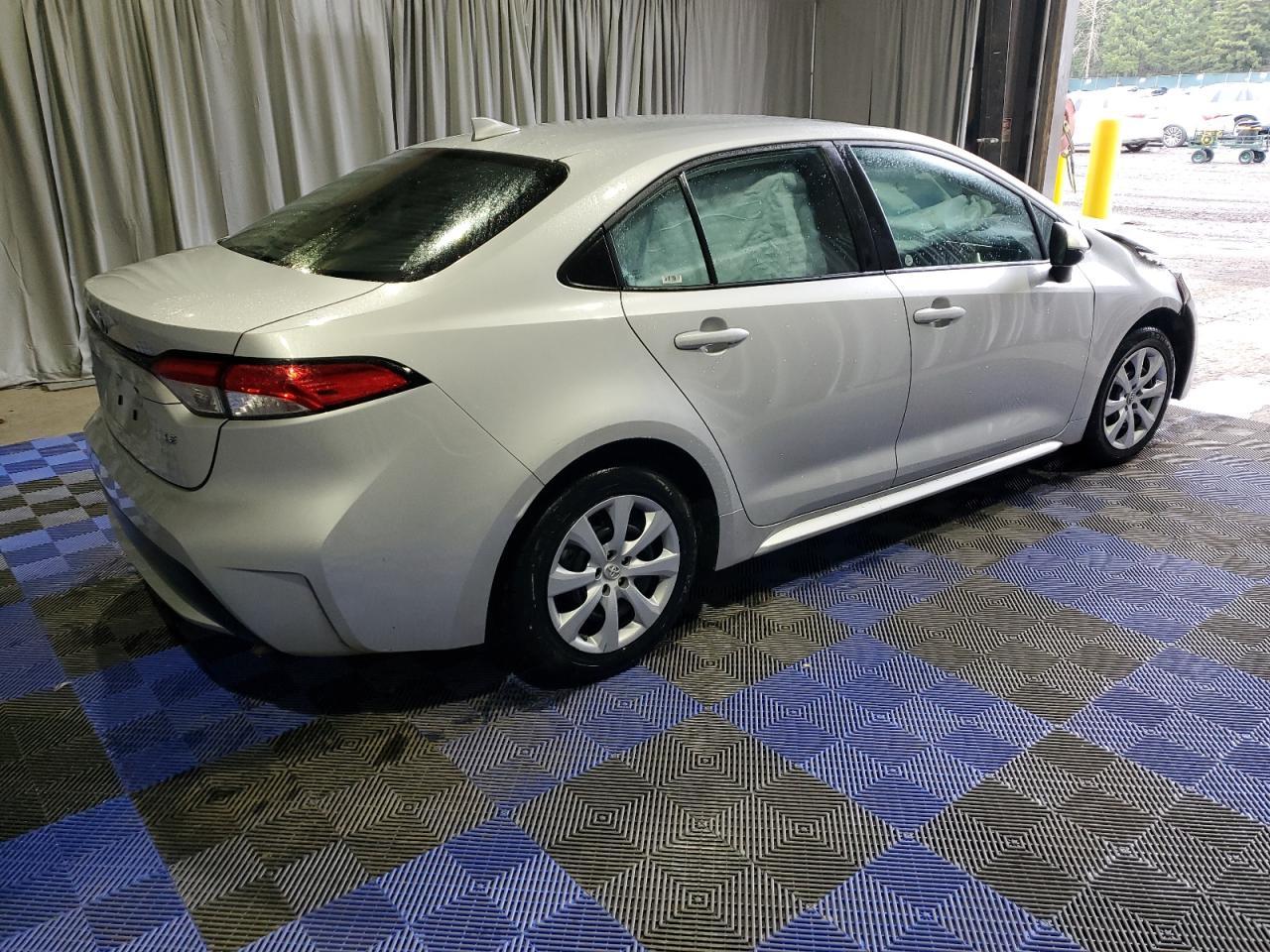 2021 TOYOTA COROLLA LE - Image 3