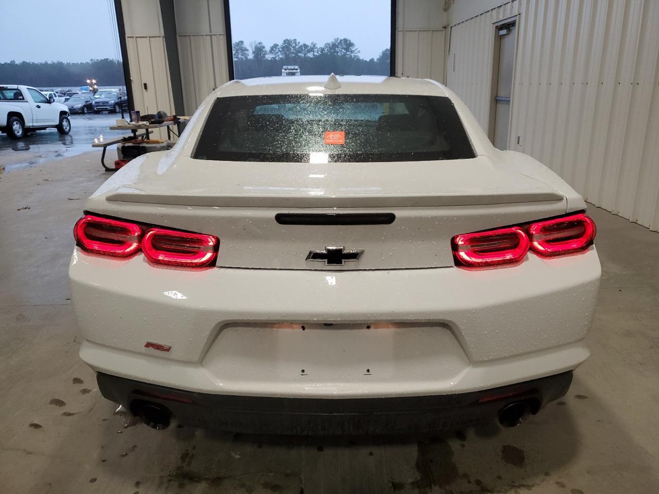 2021 CHEVROLET CAMARO LS - Фото 6