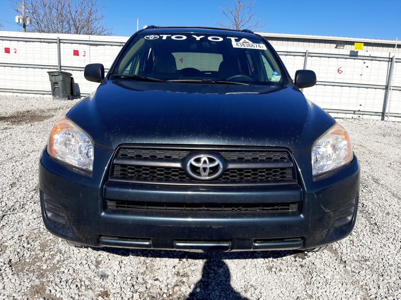 2011 TOYOTA RAV4 - Фото 5